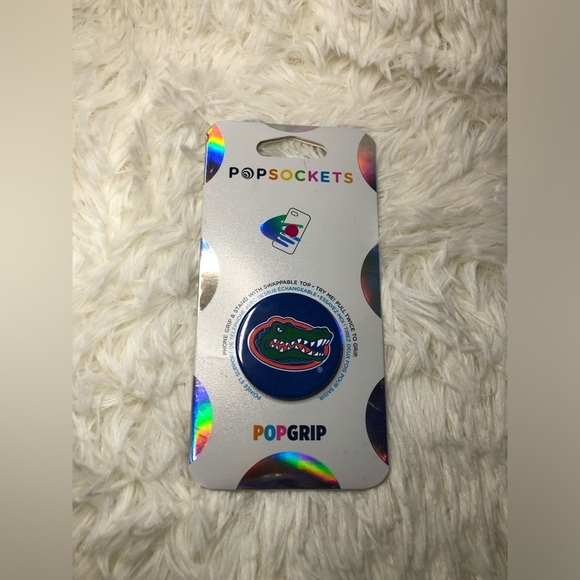 PopSocket PopGrip - Blue with Alligator Design - Picture 2 of 7